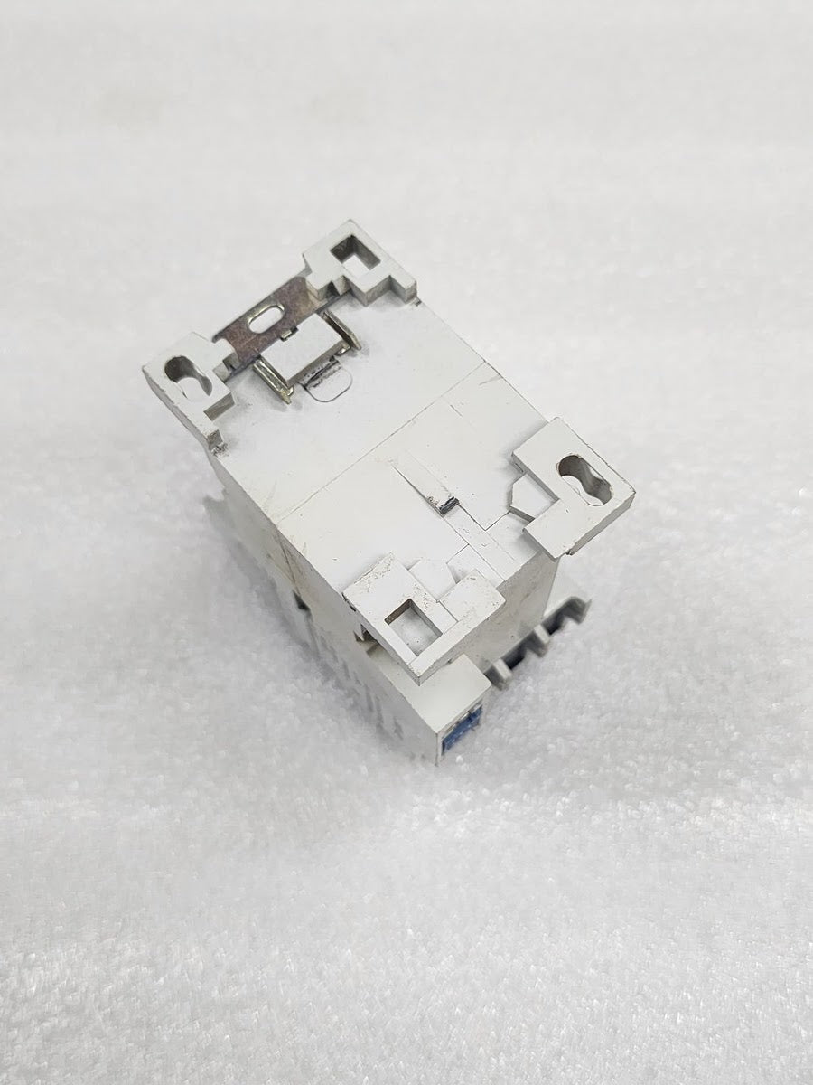 EAW DDR LX00-40E MAGNETIC CONTACTOR COIL VOLTAGE 220V