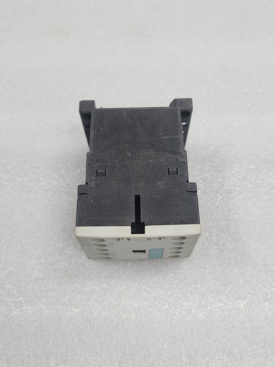 SIEMENS  3RT1017-1WB41 MAGNETIC CONTACTOR 5.5KW 400-690V