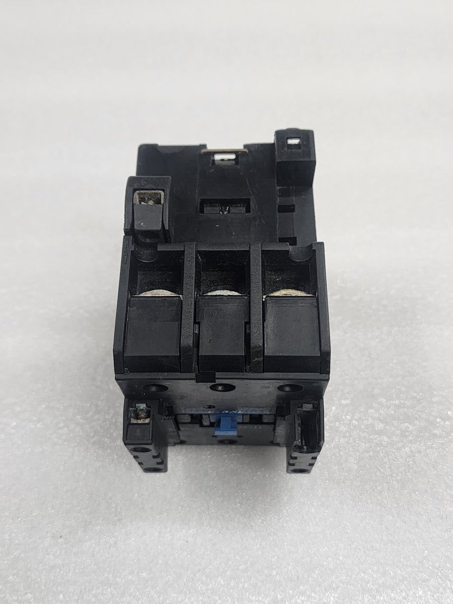FANAL DSL63-11 CONTACTOR 85A COIL VOLTAGE 220-230V