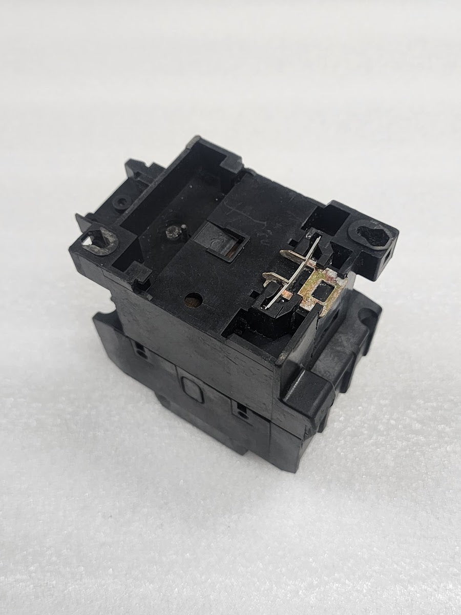 FANAL DSL63-11 CONTACTOR 85A COIL VOLTAGE 220-230V