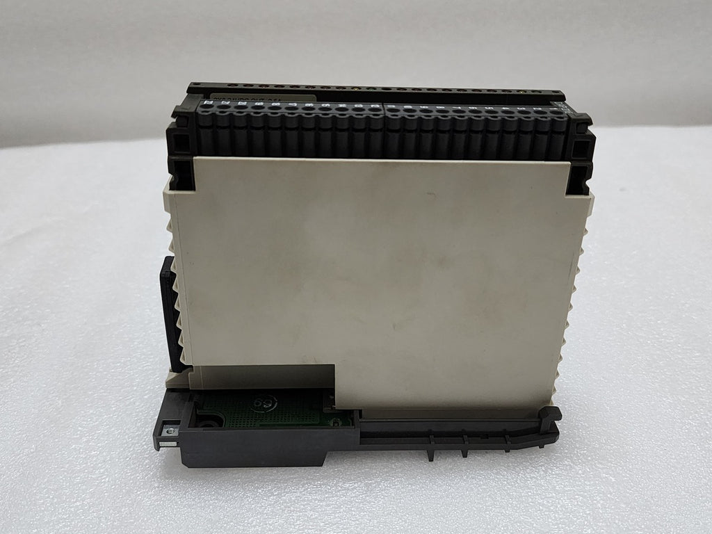 SE DAP 216N/AS-BDAP-216N 2X8 24VDC OUT 0.5A CURRENT SOURCE