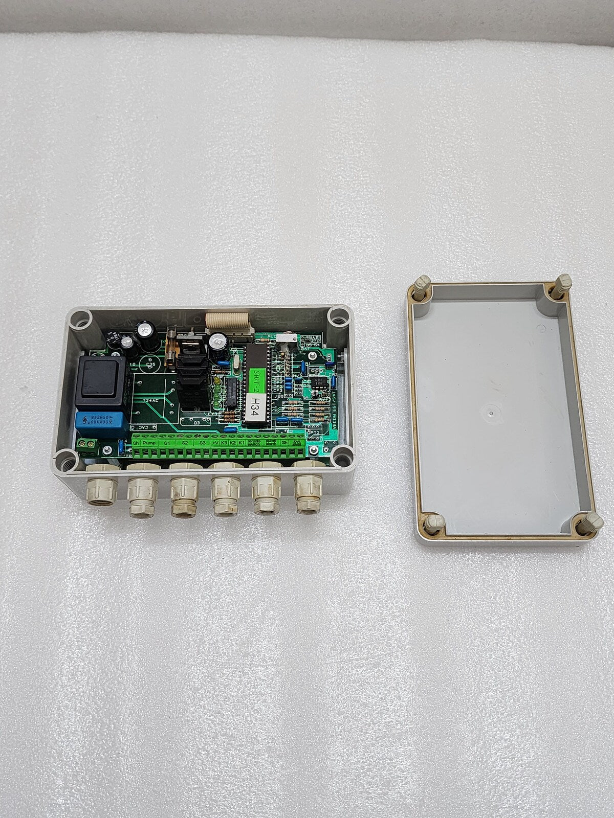 VECOM MARINE  SWT MONITORING EQUIPMENT SWT-2