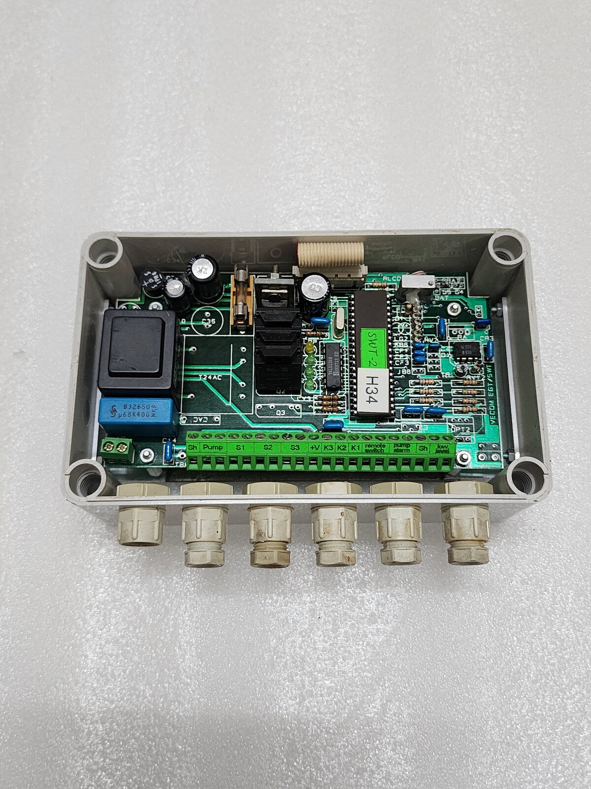 VECOM MARINE  SWT MONITORING EQUIPMENT SWT-2