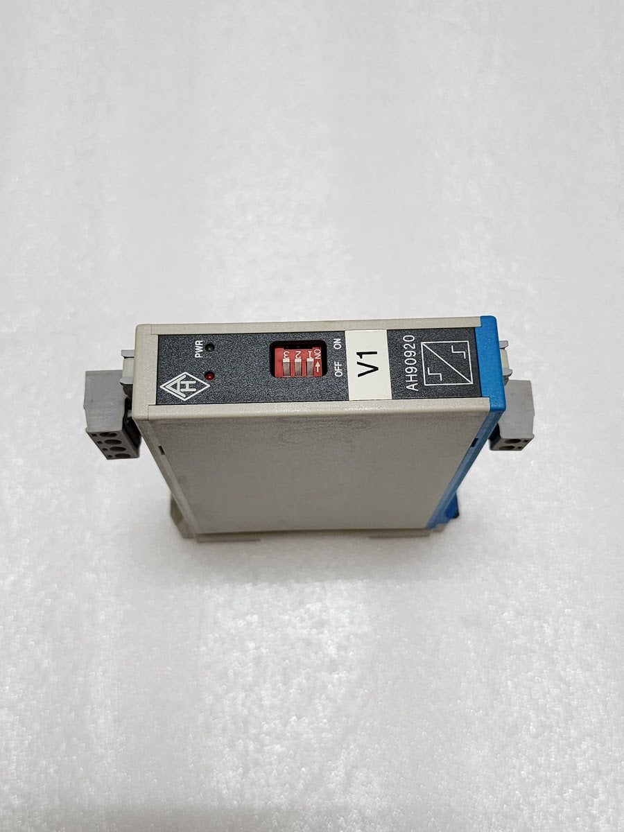 APPARATEBAU HUNDSBACH AH 90920-F3101 SWITCH AMPLIFIER 24V AC/DC