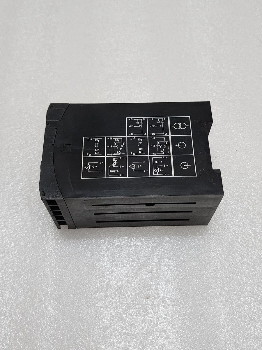 JUMO CR0W-54/2 RE4 IK3 TEMPERATURE CONTROLLER