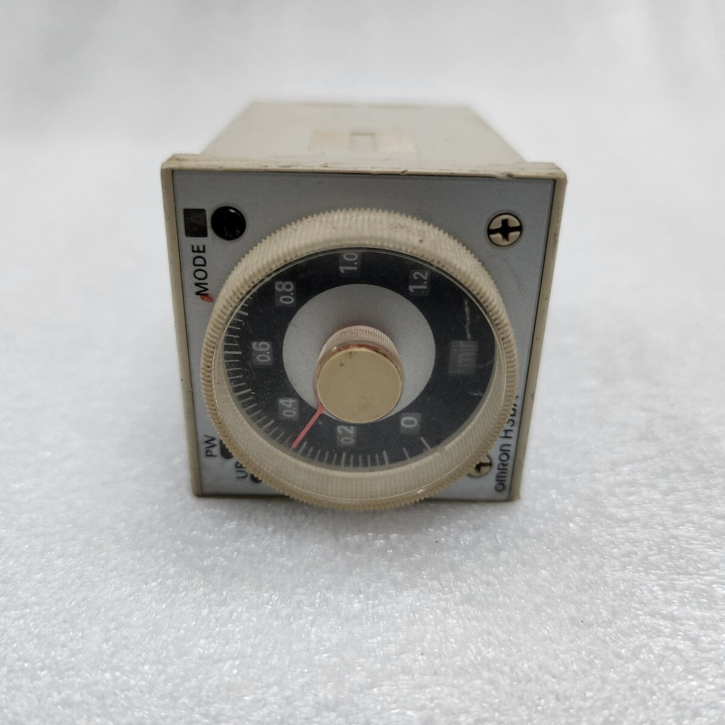 OMRON H3BA-N MULTIFUNCTION TIMER 220V