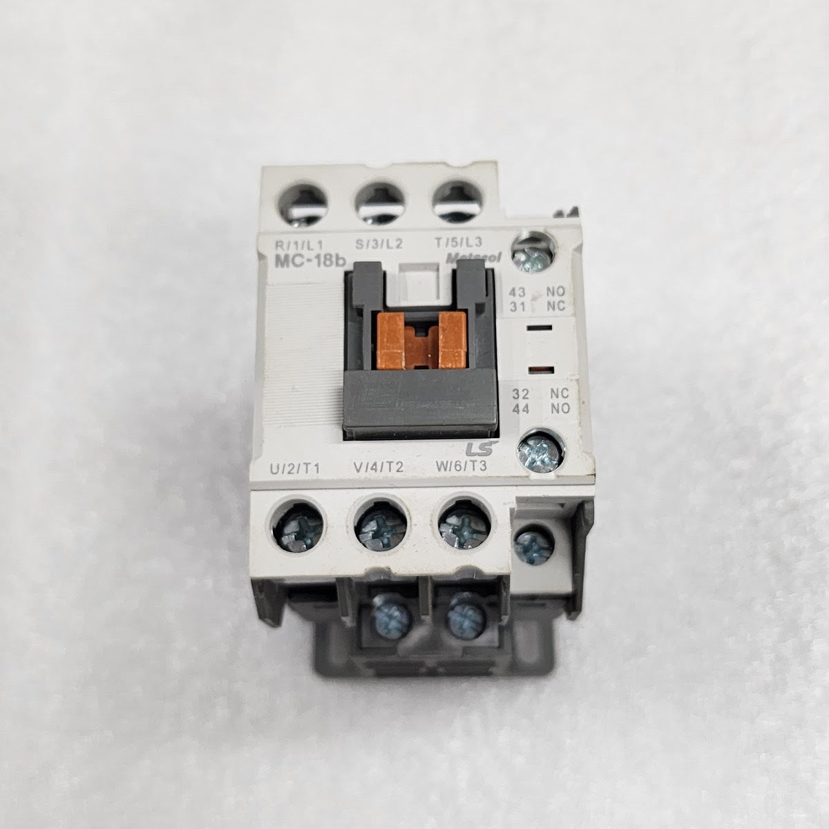 LS ELECTRIC MC-18B MAGNETIC CONTACTOR 18A COIL VOLTAGE 110V