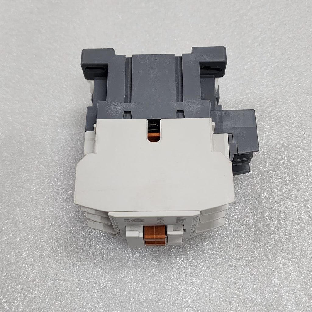 LG ELECTRIC GMC-18 MAGNETIC CONTACTOR 18A COIL VOLTAGE 100-110V AC GMC(D)-18
