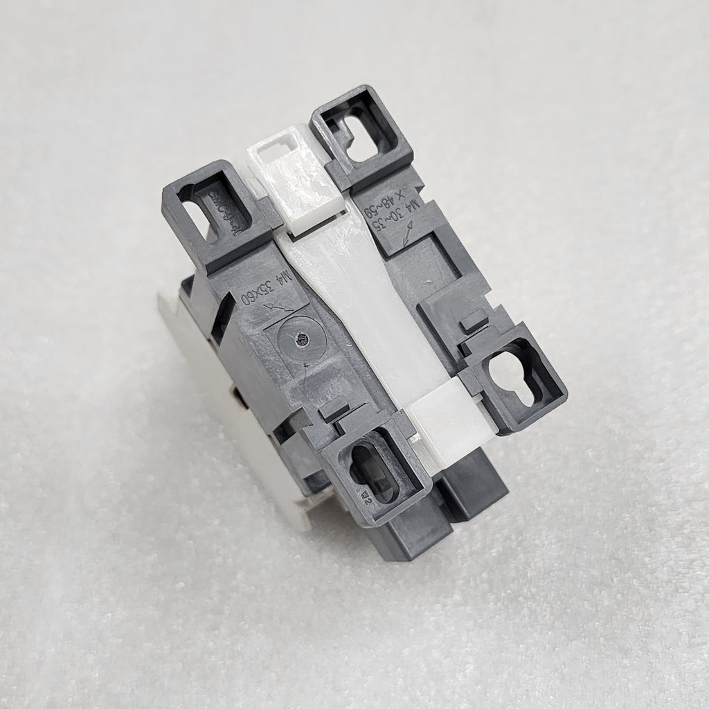 LG ELECTRIC GMC-18 MAGNETIC CONTACTOR 18A COIL VOLTAGE 100-110V AC GMC(D)-18