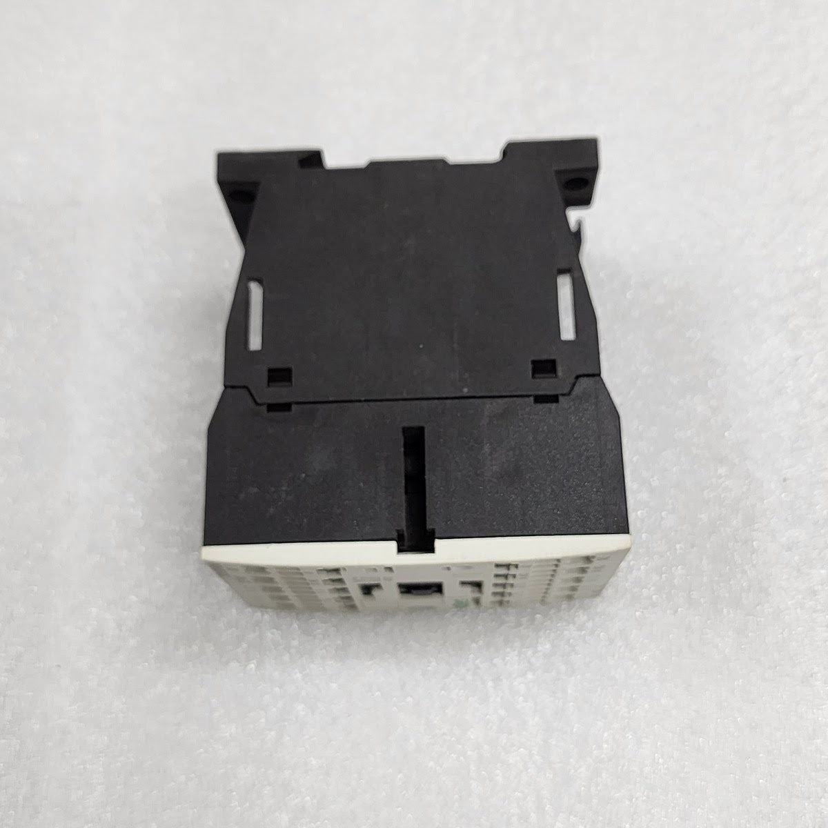 MOELLER XSTART DILMC7-10 CONTACTOR 230V