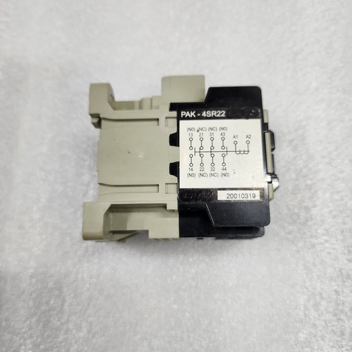 ANAM LEGRAND PAK-4SR22 MAGNETIC RELAY 200-220V