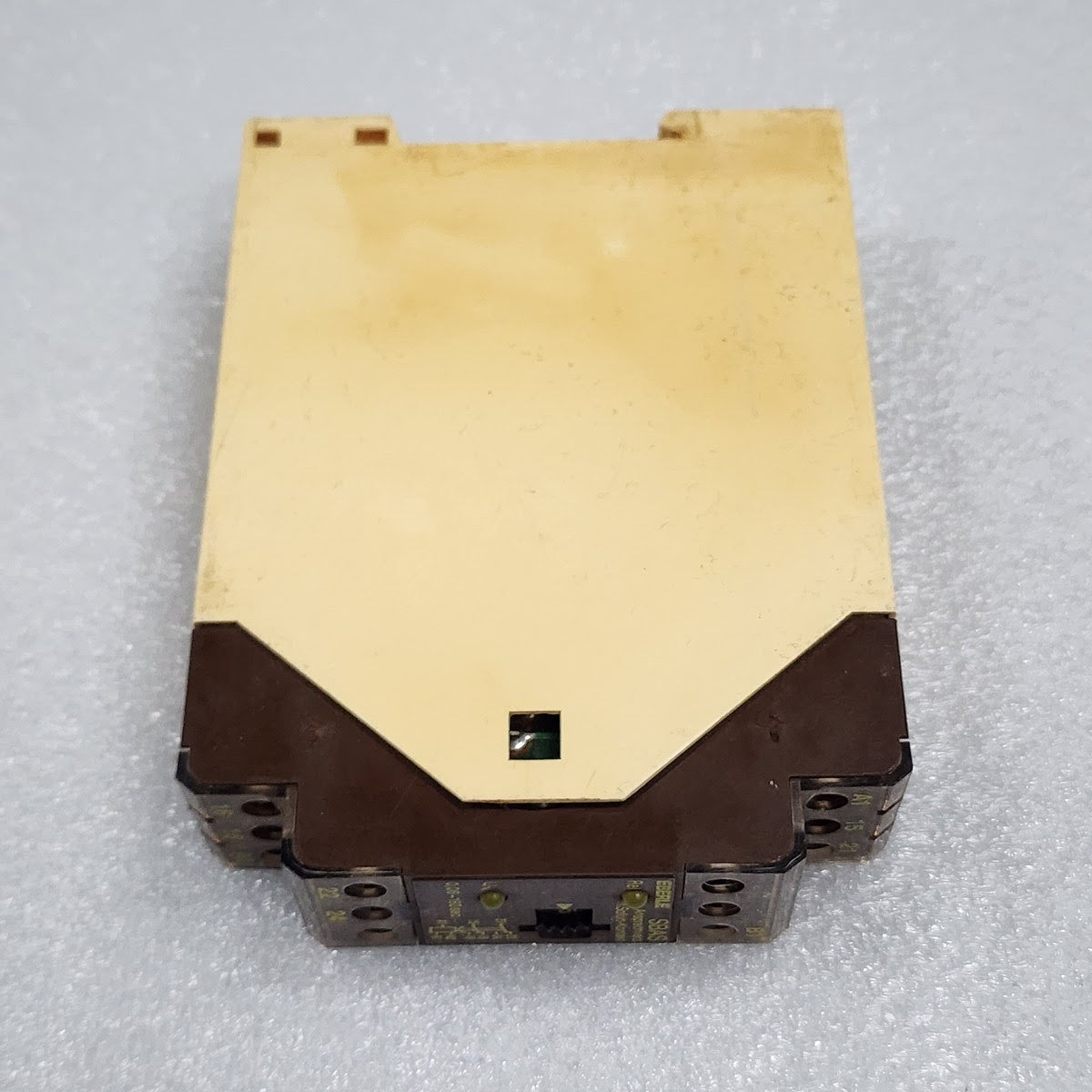 EBERLE SBAS TIMER RELAY 0545 1314 9090 0.06-160SEC 220VAC/24VAC-DC