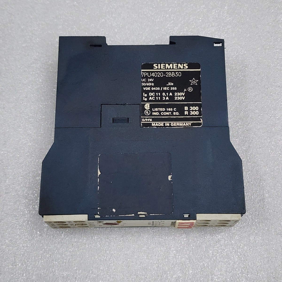 SIEMENS 7PU4020-2BB30 SOLID STATE TIME RELAY 24V