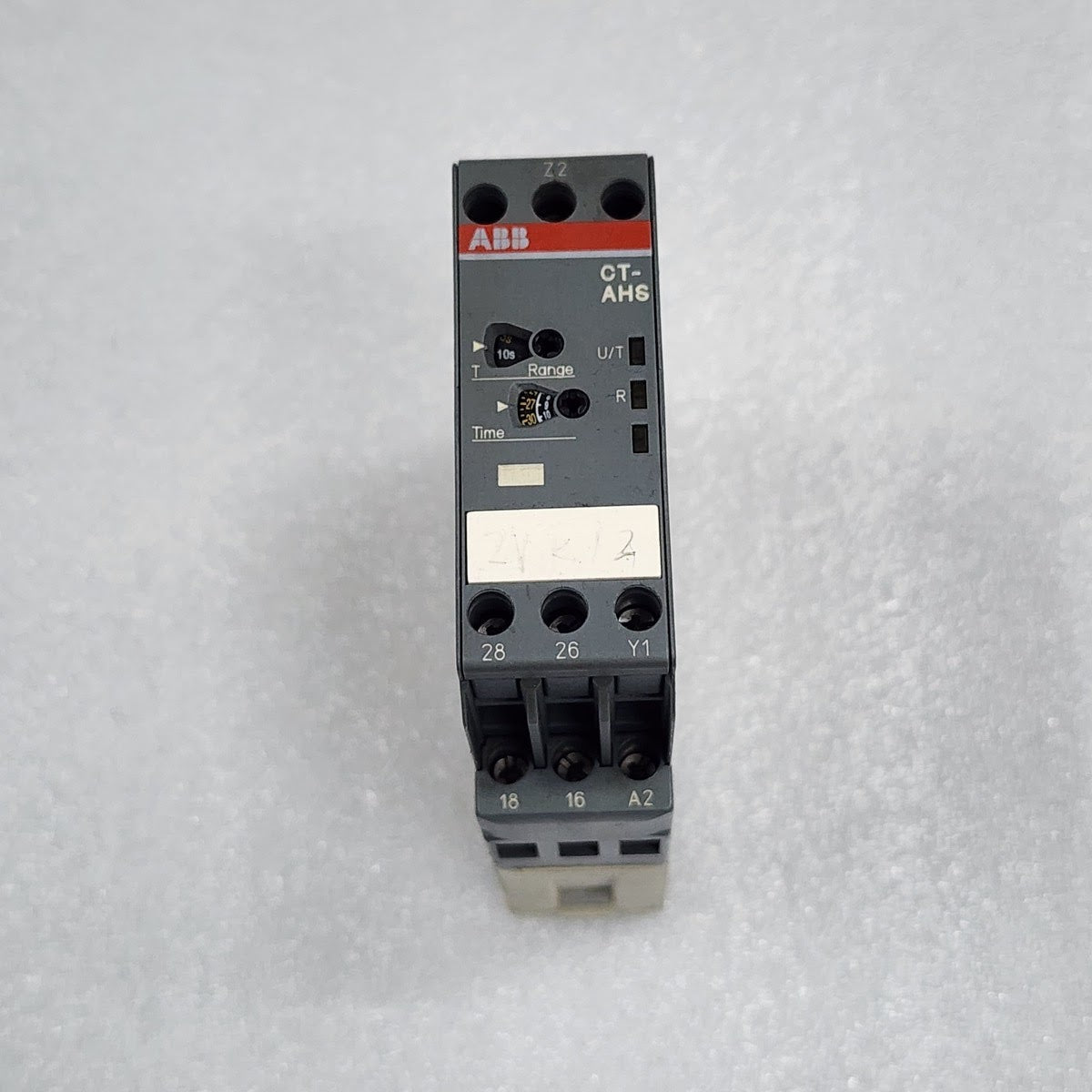 ABB CT-AHS.22 OFF DELAY WITH AUX VOLTAGE TIME RELAY 1SVR630110R3300