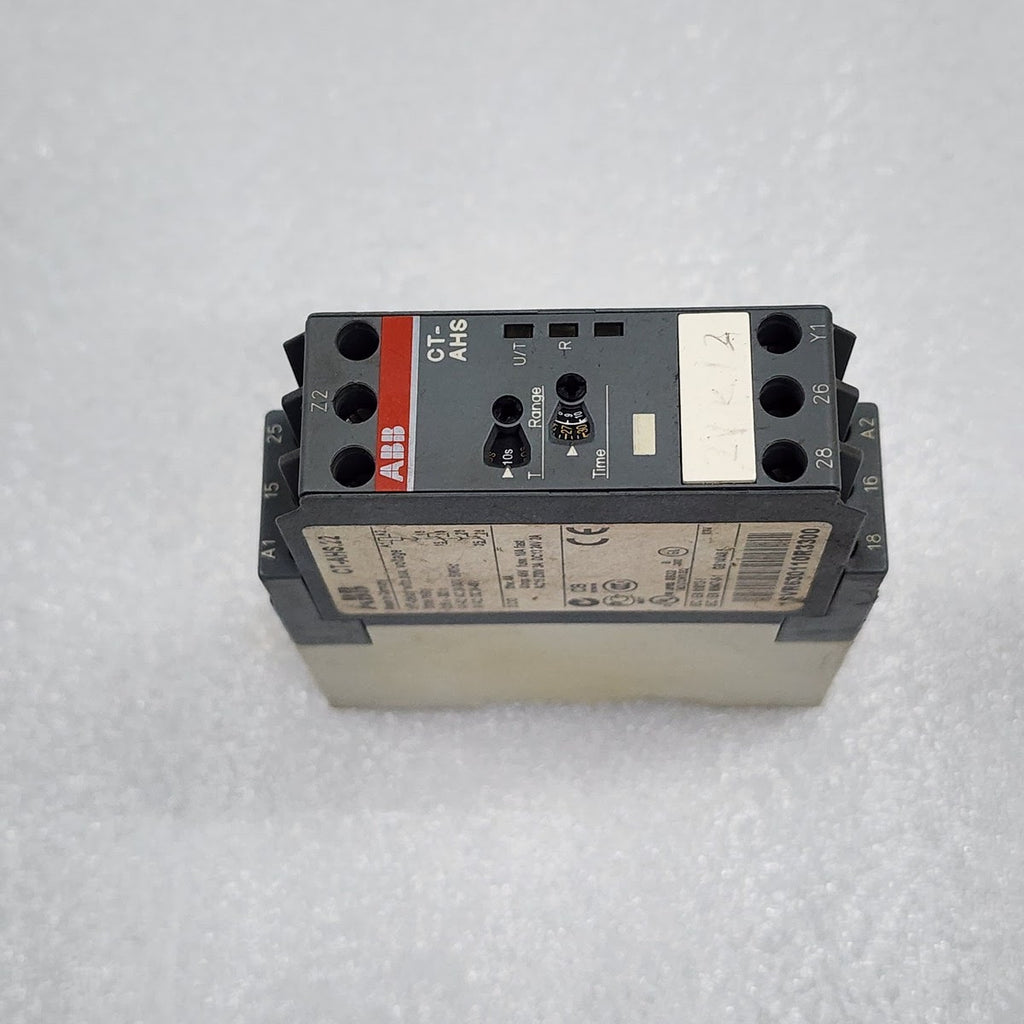 ABB CT-AHS.22 OFF DELAY WITH AUX VOLTAGE TIME RELAY 1SVR630110R3300