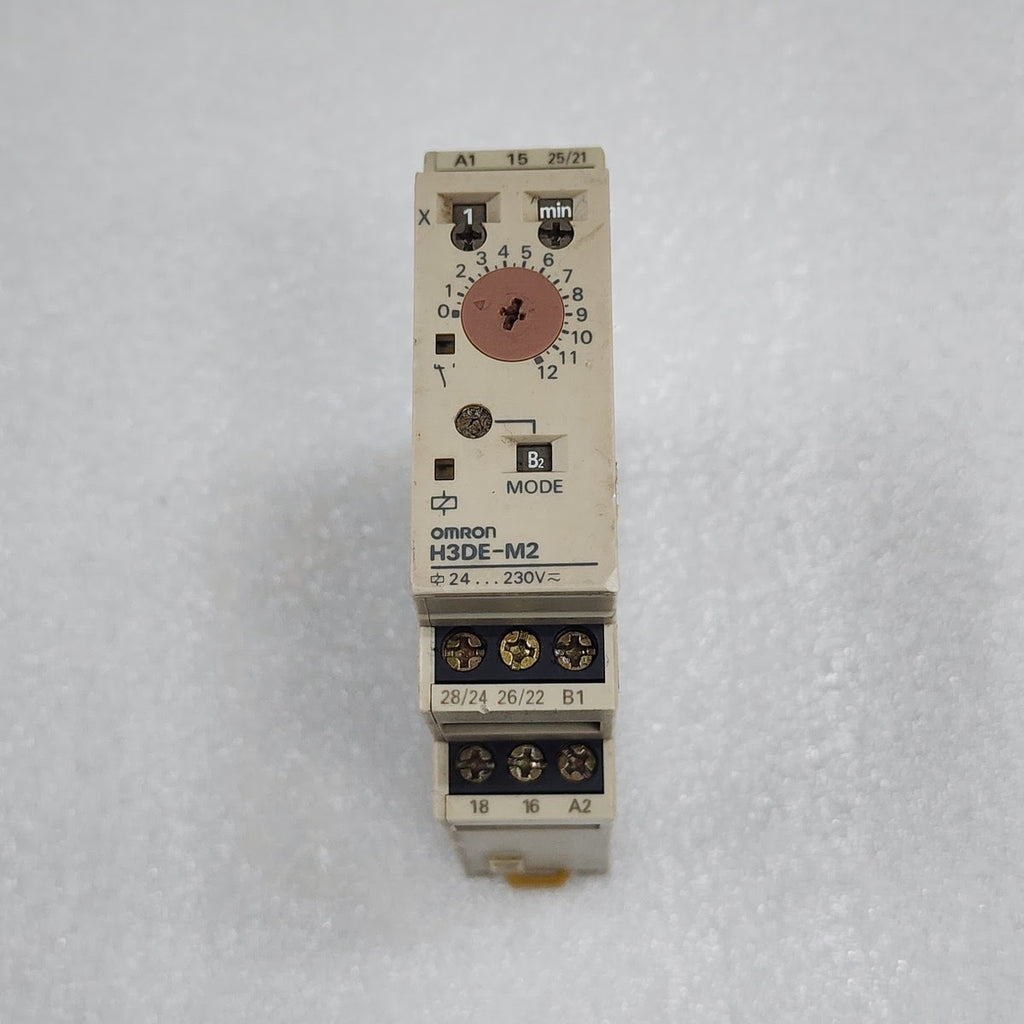 OMRON H3DE-M2 TIME RELAY 24-230VAC/DC