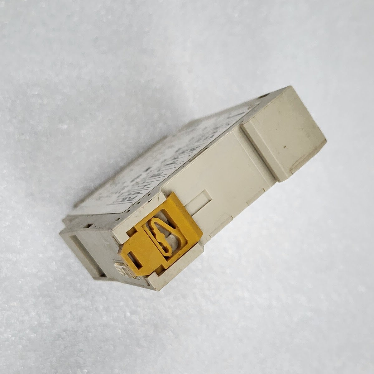 OMRON H3DE-M2 TIME RELAY 24-230VAC/DC
