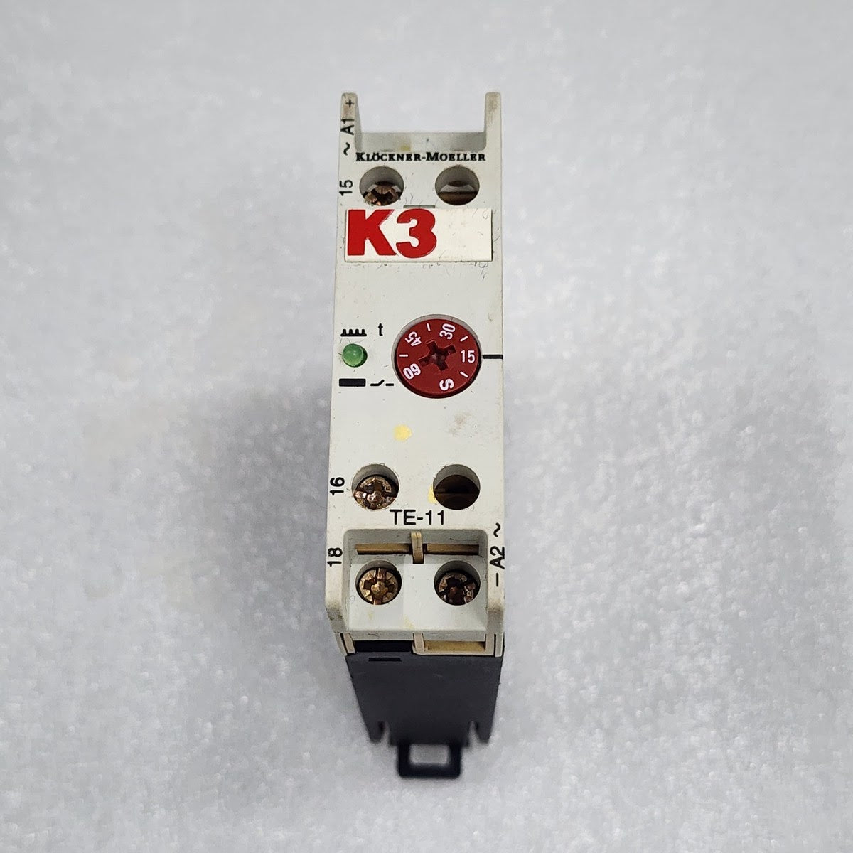 MOELLER TE 11-60-A TIMER RELAY 24-240VAC/DC 3-60S