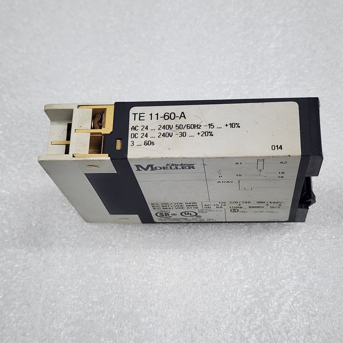 MOELLER TE 11-60-A TIMER RELAY 24-240VAC/DC 3-60S