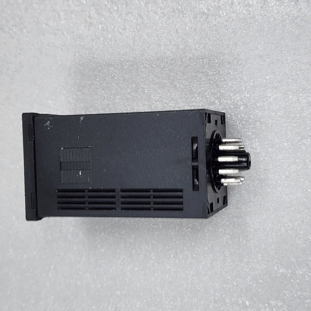ORIENTAL MOOR VEXTA SG8030S CONTROLLER 24VDC 0.1A