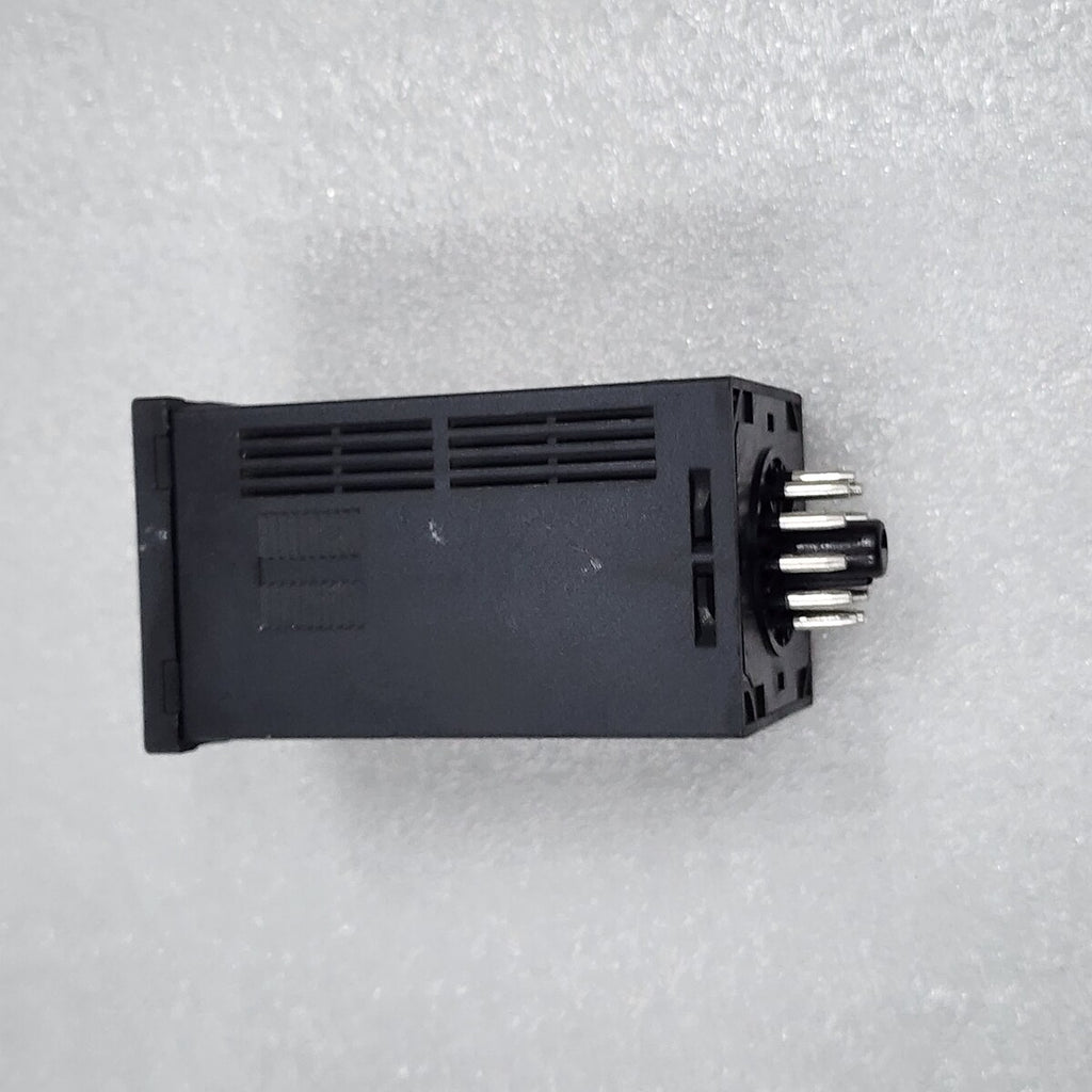 ORIENTAL MOOR VEXTA SG8030S CONTROLLER 24VDC 0.1A