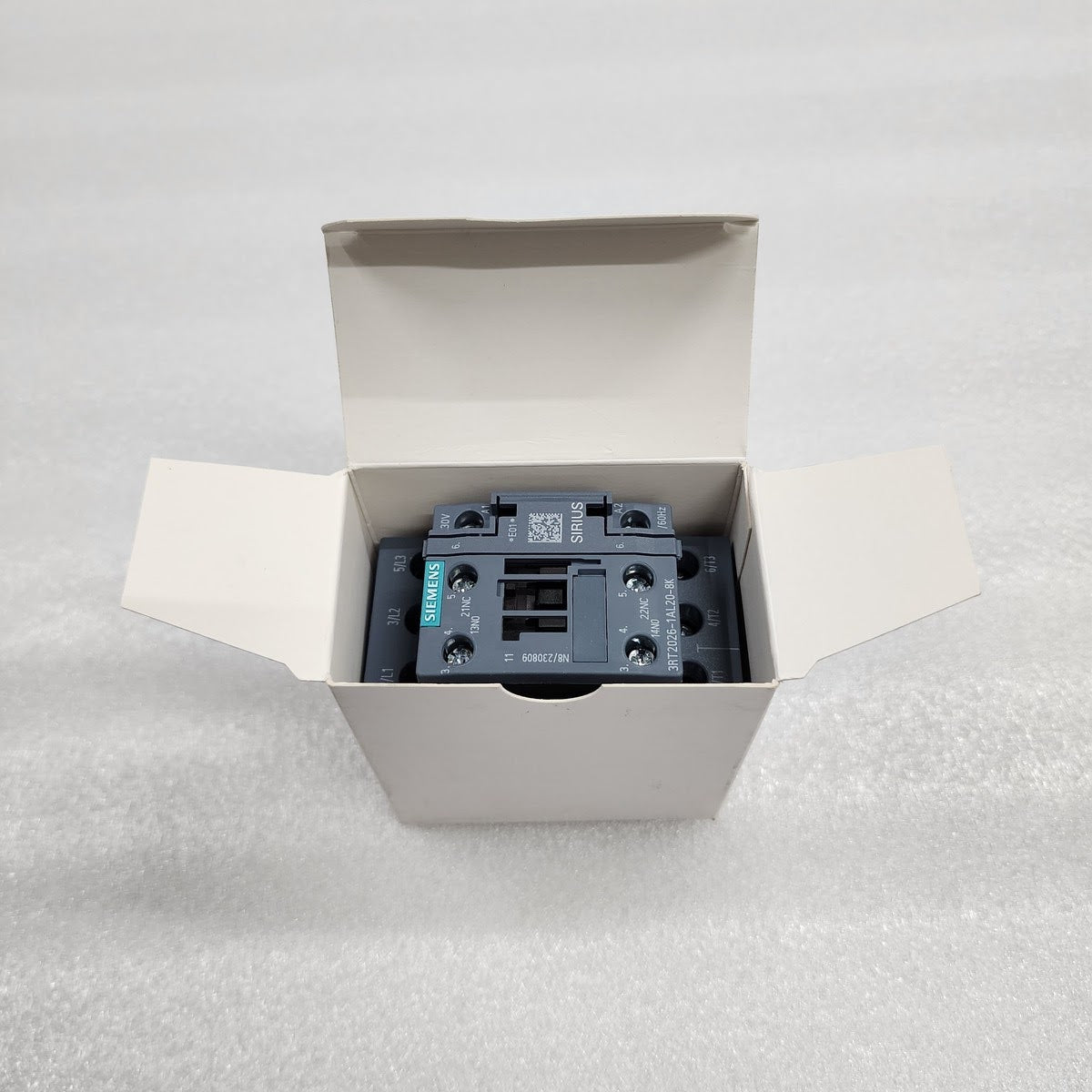 SIEMENS 3RT2026-1AL20-8K POWER CONTACTOR 230V 3RT2026-1AL20