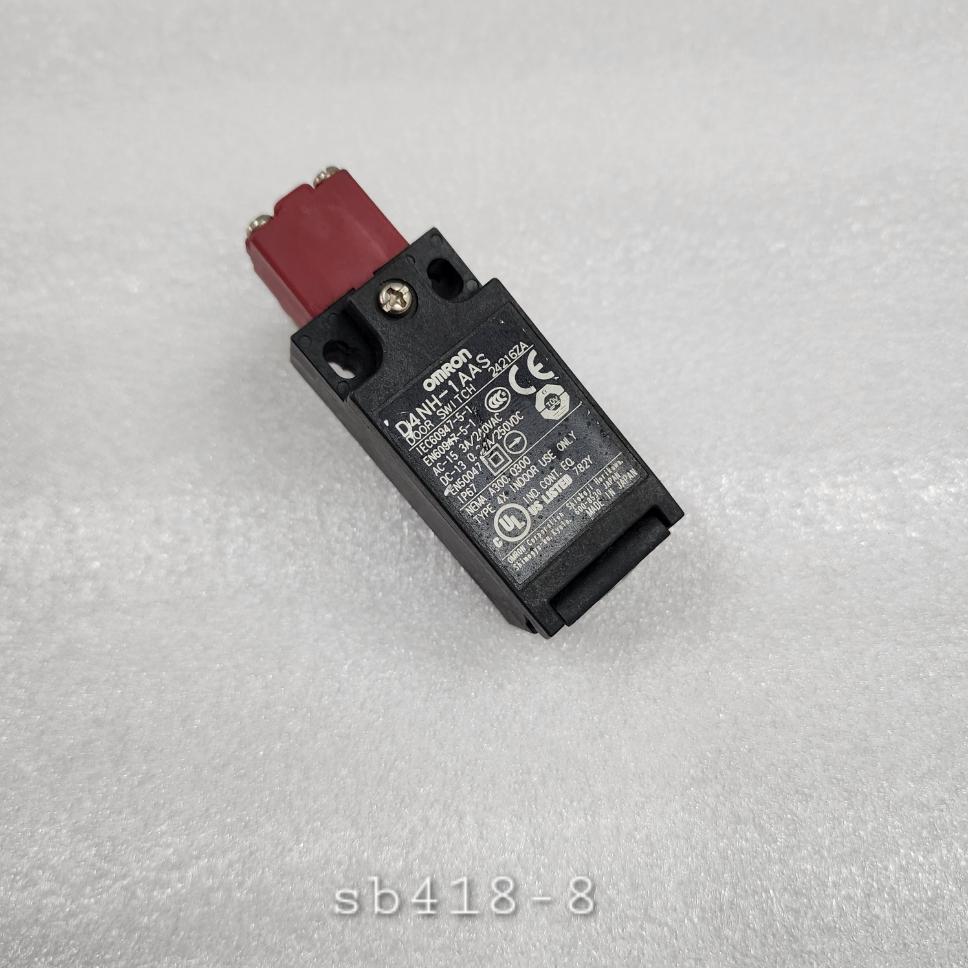 OMRON D4NH-1AAS DOOR SWITCH 24216ZA