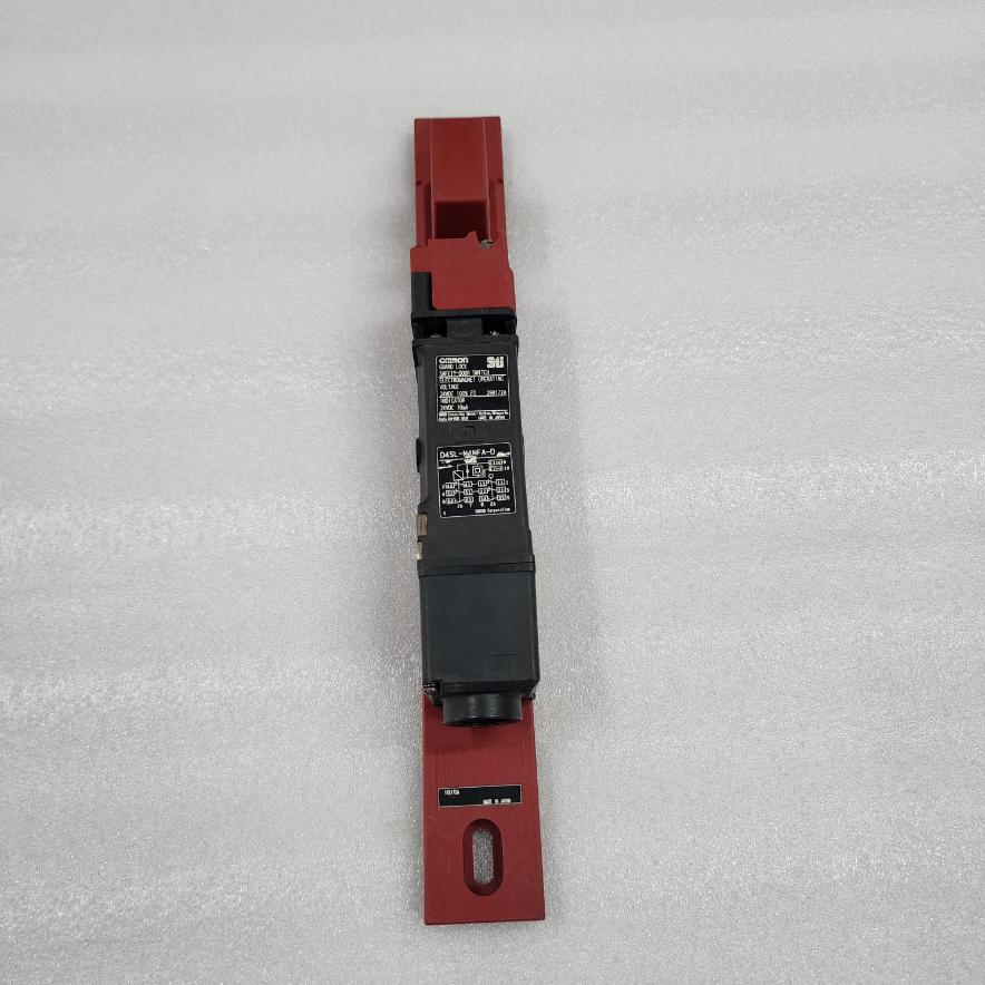 OMRON D4SL-N4NFA-D GUARD LOCK SAFETY DOOR SWITCH