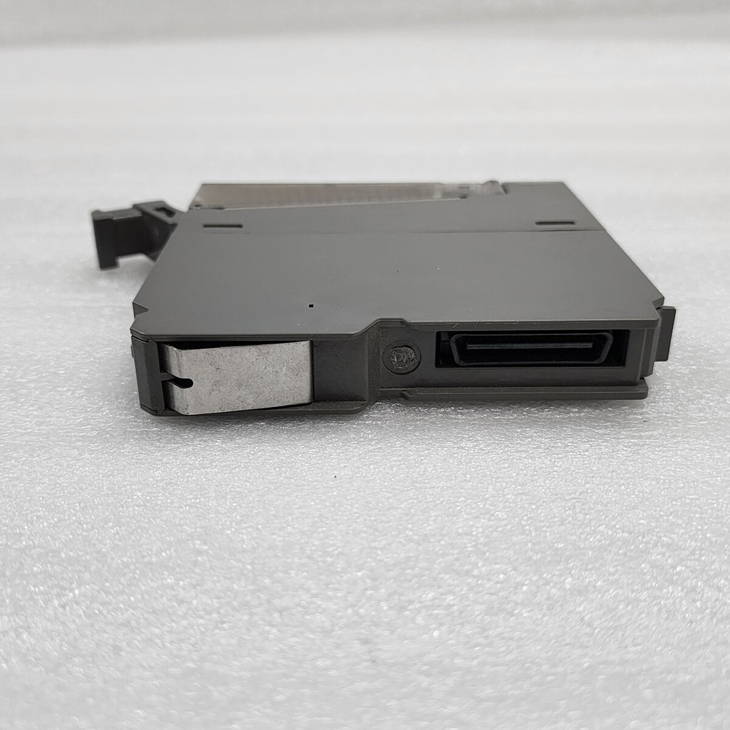 MITSUBISHI ELECTRIC NEXGENIE 7000 NX2001 16 POINT 24VDC OUTPUT 500mA SOURCE
