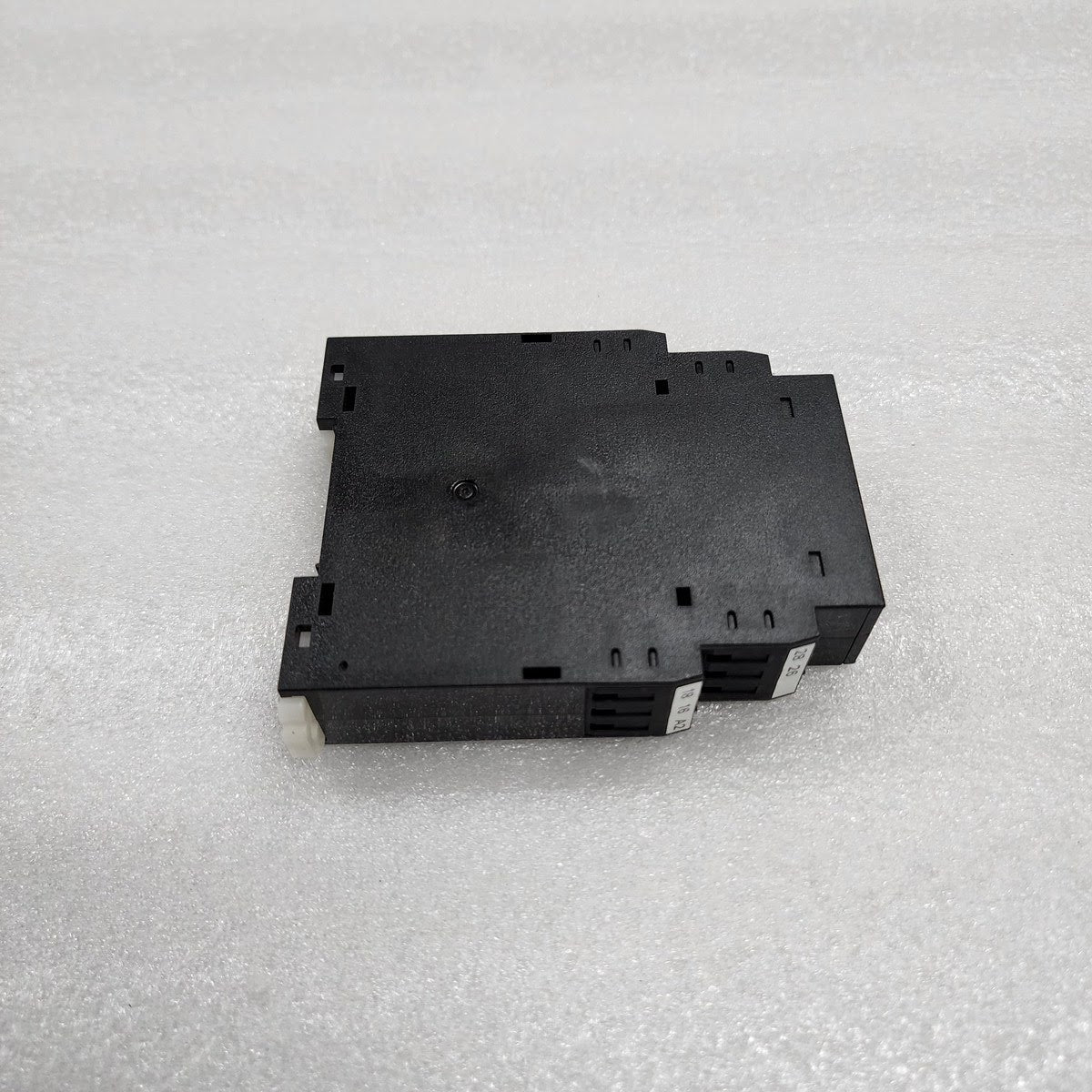 OMRON H3DKZ-A2 TIMER RELAY 24-240VAC/DC 0.1S-1200H