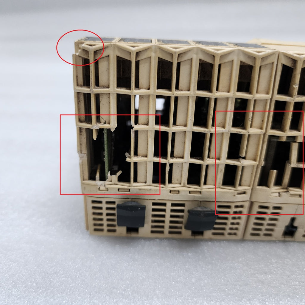LMC058LF42 COMPACT BASE 42 I/O 24VDC LMC058 CRACK