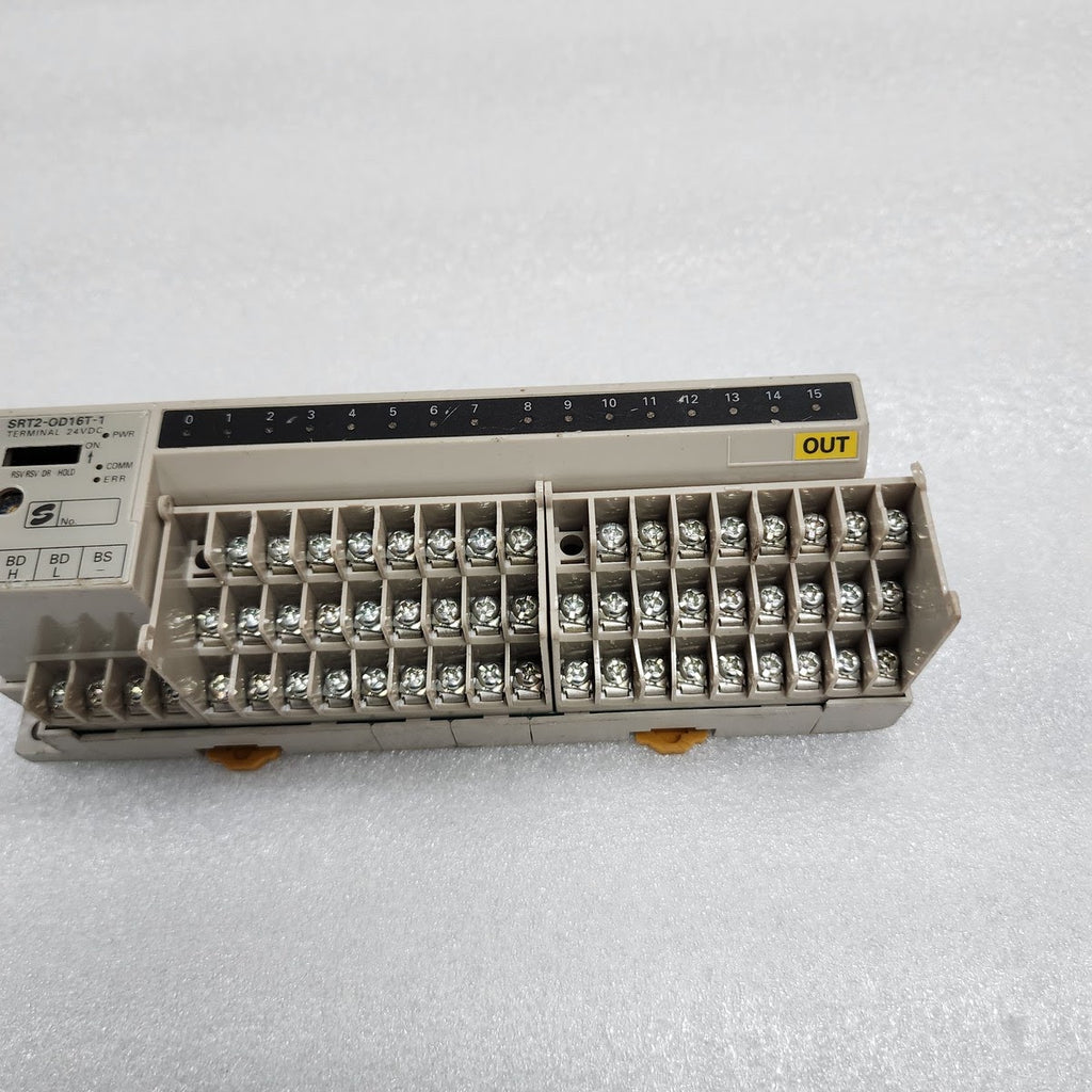 OMRON SRT2-OD16T-1 REMOTE TERMINAL 24VDC