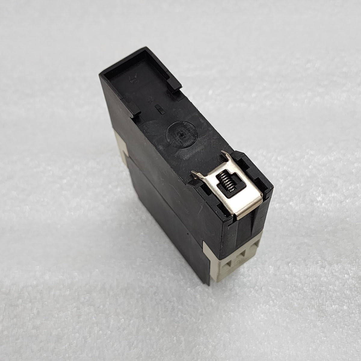 AEG ERS TIME RELAY 910-346-634-00 110-240VAC / 24V AC-DC / 42-48V AC-DC