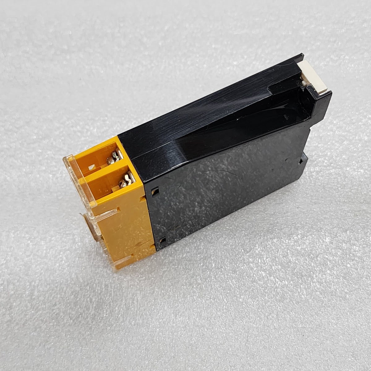 TESCH E67.3X103 SAFETY RELAY 230V 0.5-10S