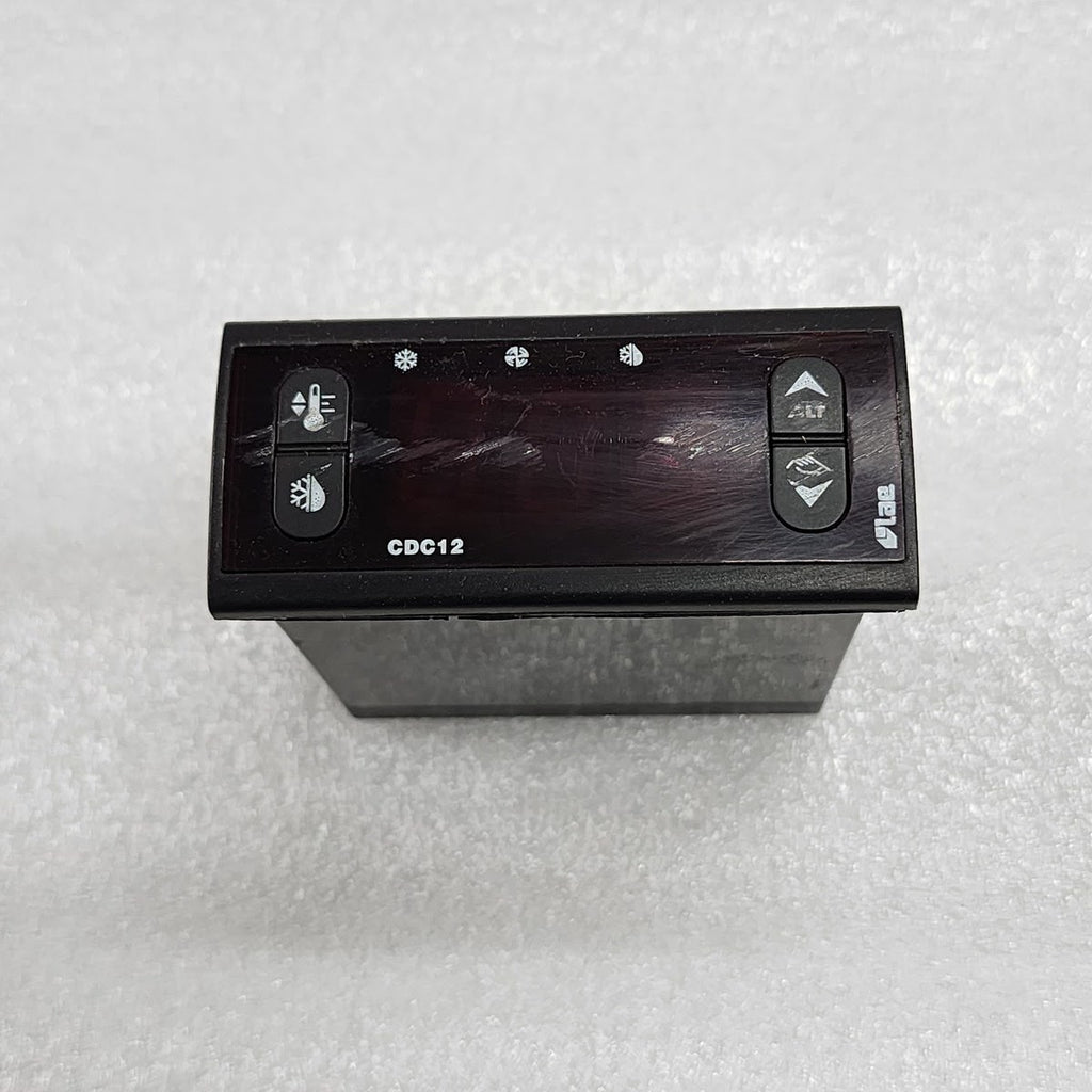 LAE CDC122T1R3B DIGITAL INDICATOR 12V AC/DC