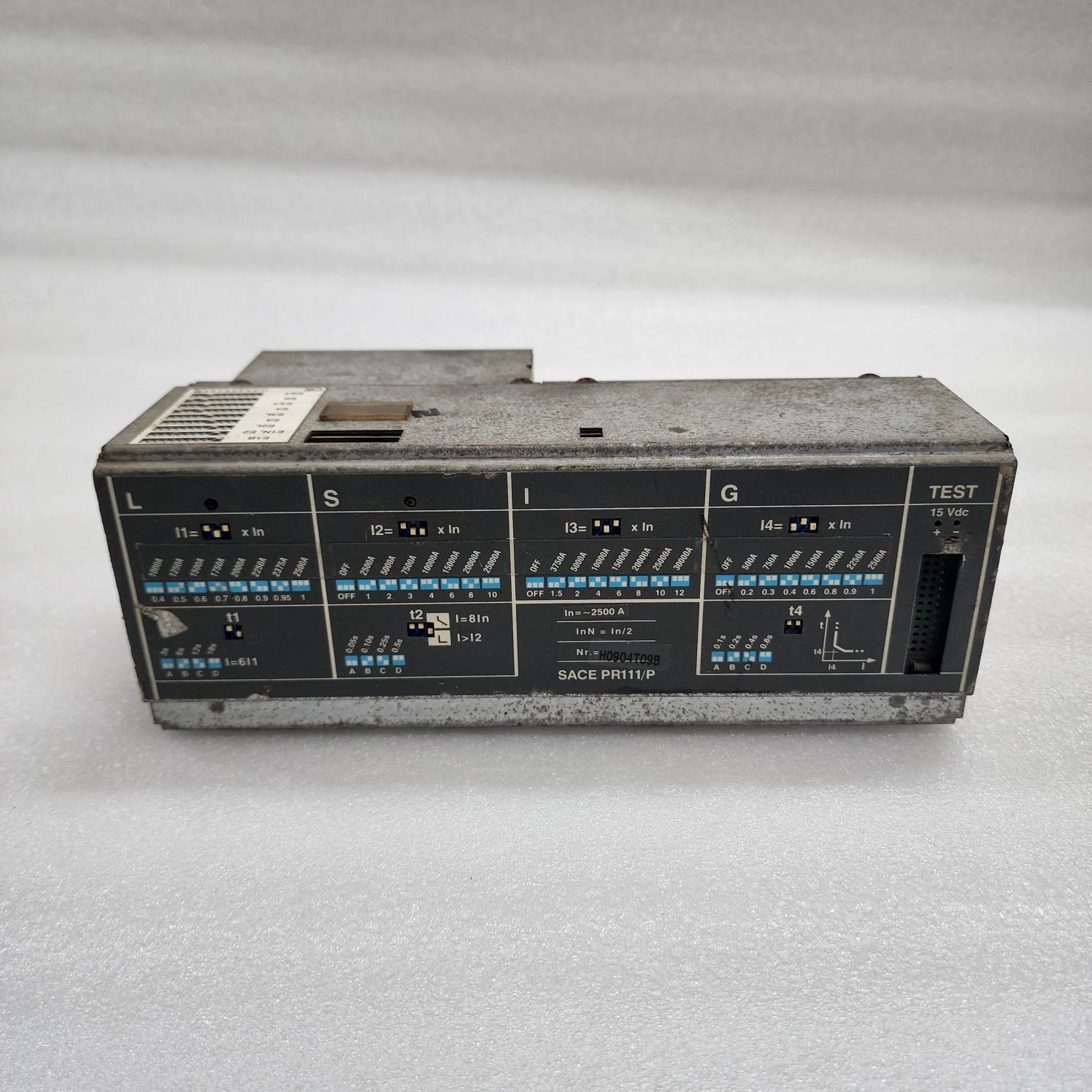 ABB SACE PR111/P 2500A OVERCURRENT RELEASE PROTECTION UNIT
