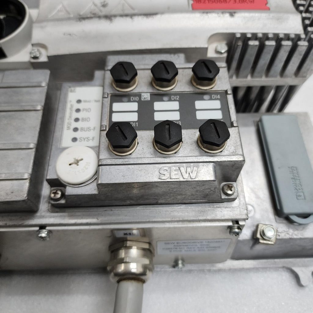 SEW EURODRIVE MOD32A/MM30D-503-00/Z38G  DRIVE INTERFACE 3.0 KW 18215068