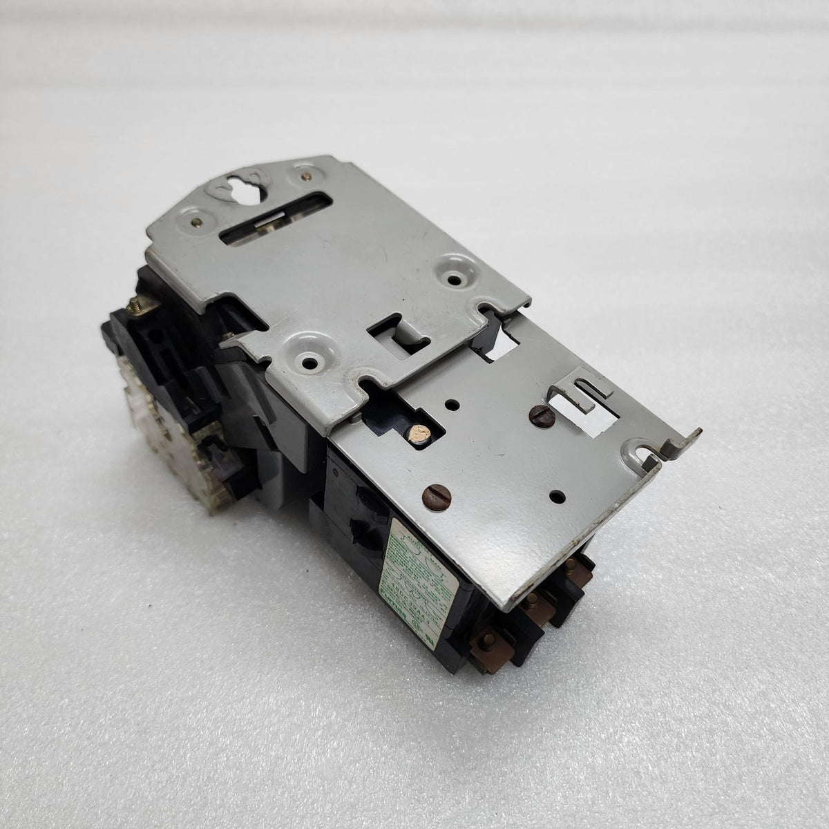 FURNAS 14DP32A91 3-PH MOTOR STARTER 27A 48DC39AA3 COIL VOLTAGE 220-240V