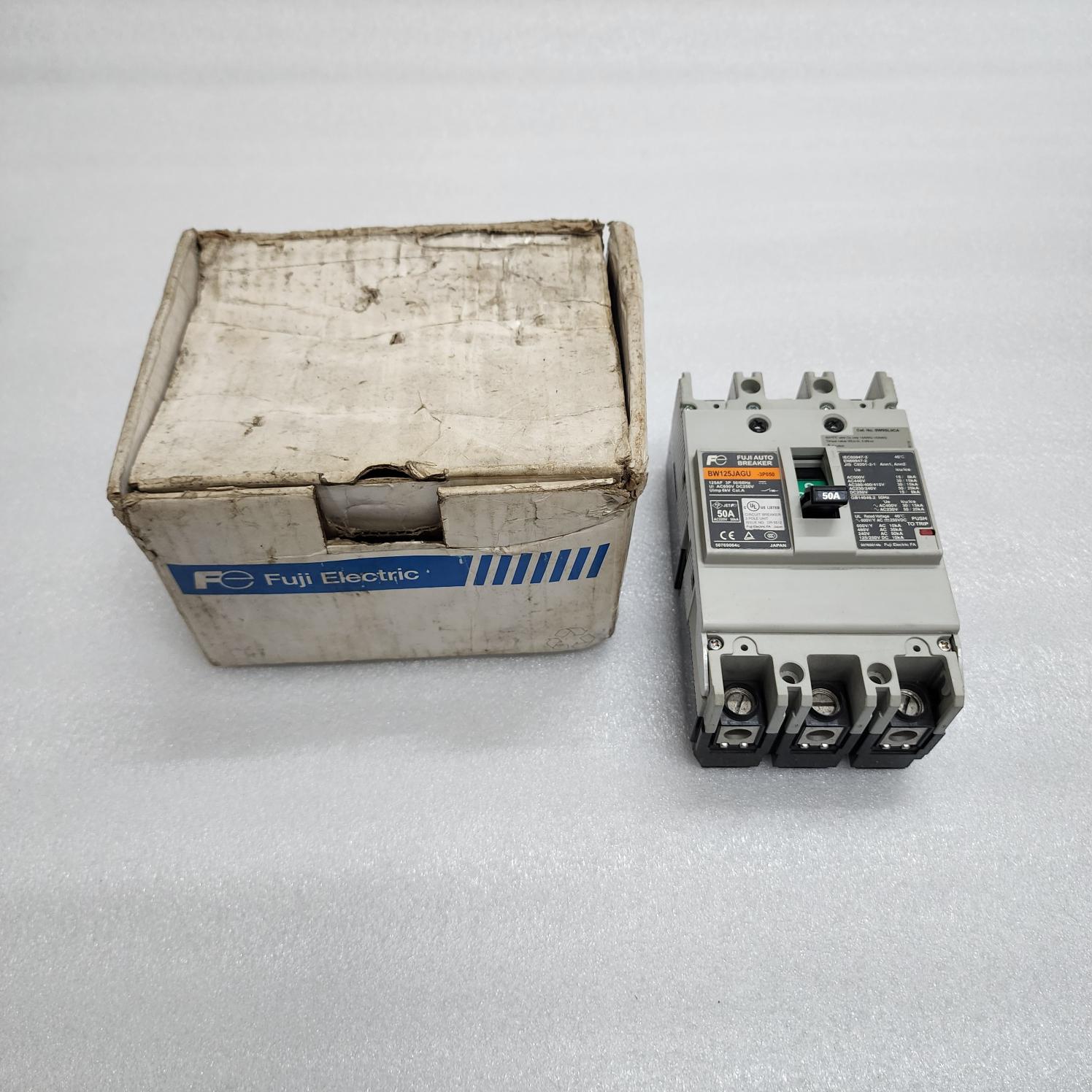 FUJI ELECTRIC BW125JAGU 3-POLE CIRCUIT BREAKER 50A BW125JAGU-3P050