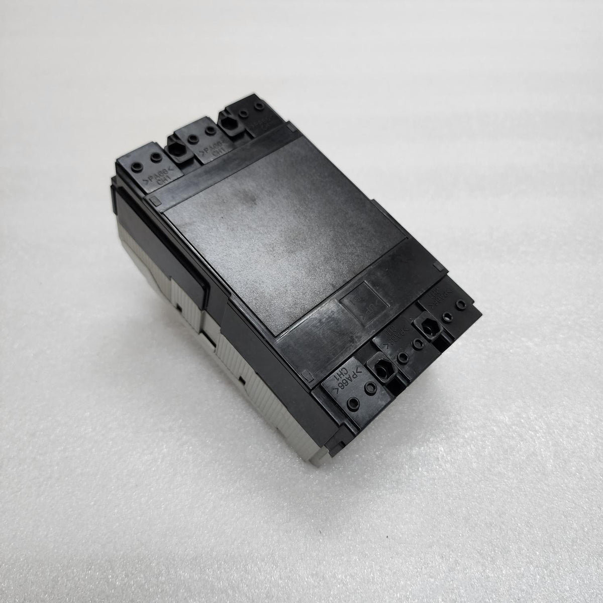 FUJI ELECTRIC BW125JAGU 3-POLE CIRCUIT BREAKER 50A BW125JAGU-3P050