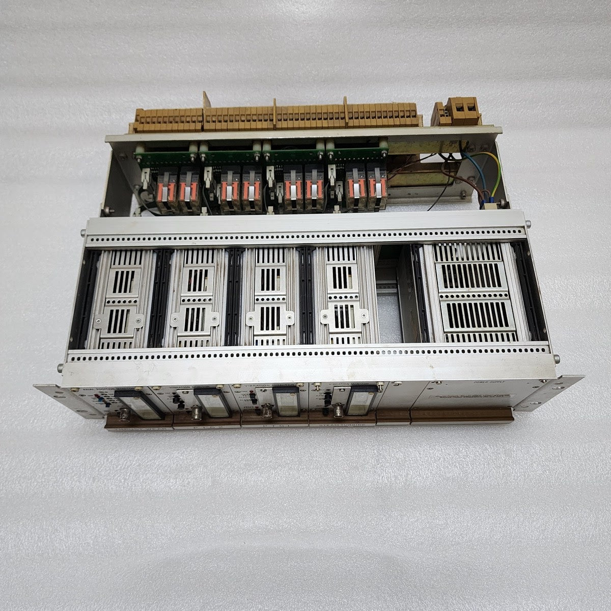 WEIR CONTROL PANEL POWER SUPPLY 11.07.A0 VIBRATION MONITOR 21.03.A1.02.2E.21