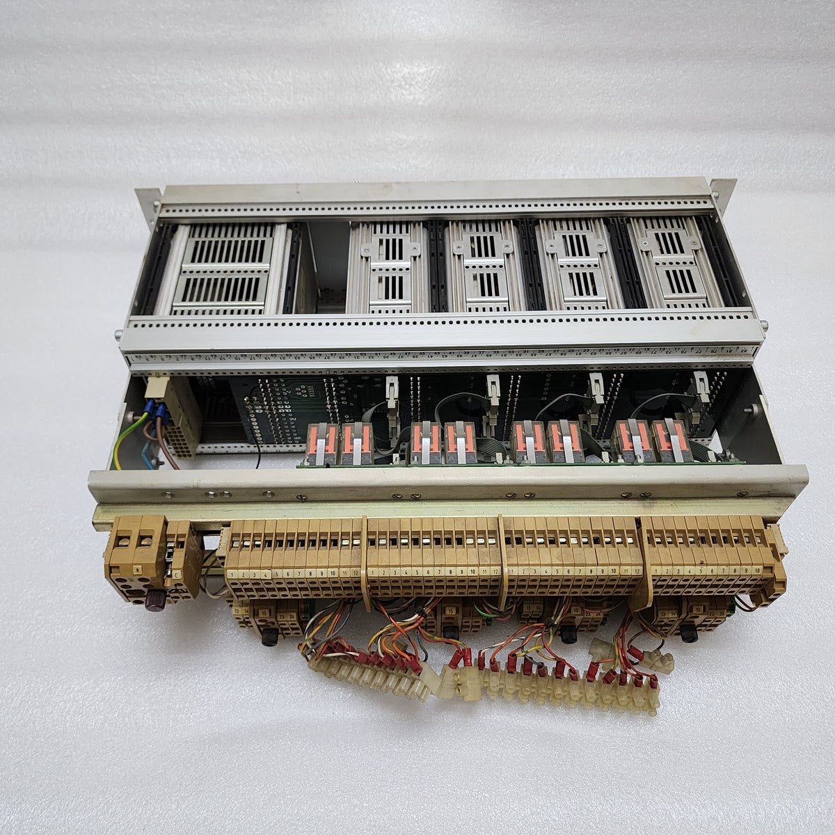 WEIR CONTROL PANEL POWER SUPPLY 11.07.A0 VIBRATION MONITOR 21.03.A1.02.2E.21