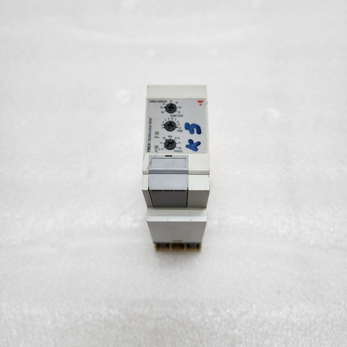 CARLO GAVAZZI PMC01D230 MULTIFUNCTION TIMER 230V