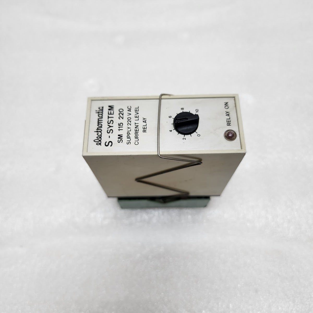 ELECTROMATIC SM115220 CURRENT LEVEL RELAY 220VAC
