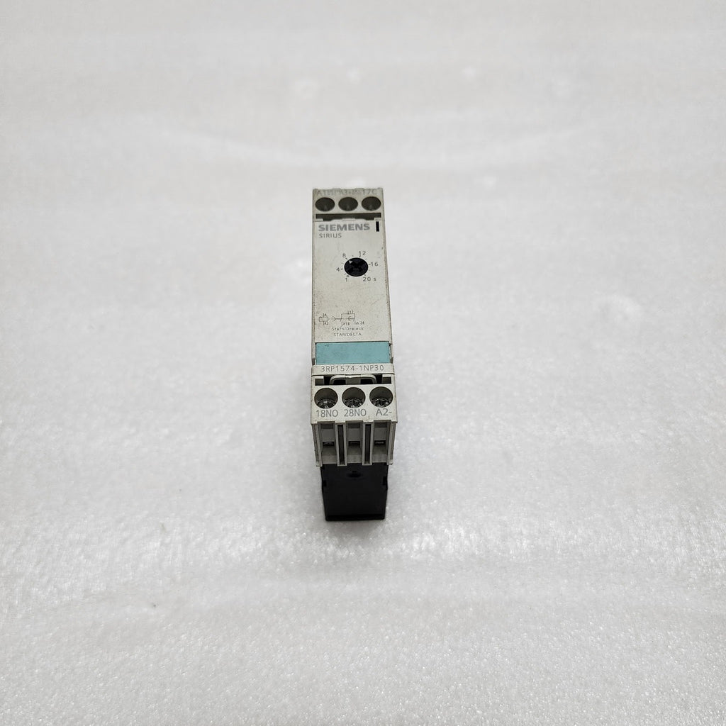 SIEMENS 3RP1574-1NP30 TIMING RELAY