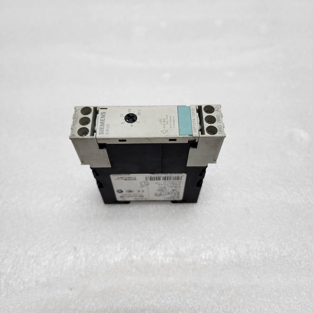 SIEMENS 3RP1574-1NP30 TIMING RELAY
