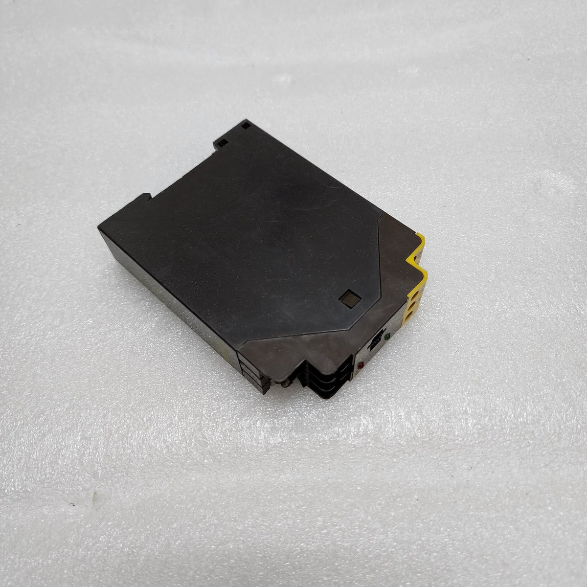 EBERLE LSW-1 TIME DELAY RELAY 080053140000 230VAC/24VAC-DC