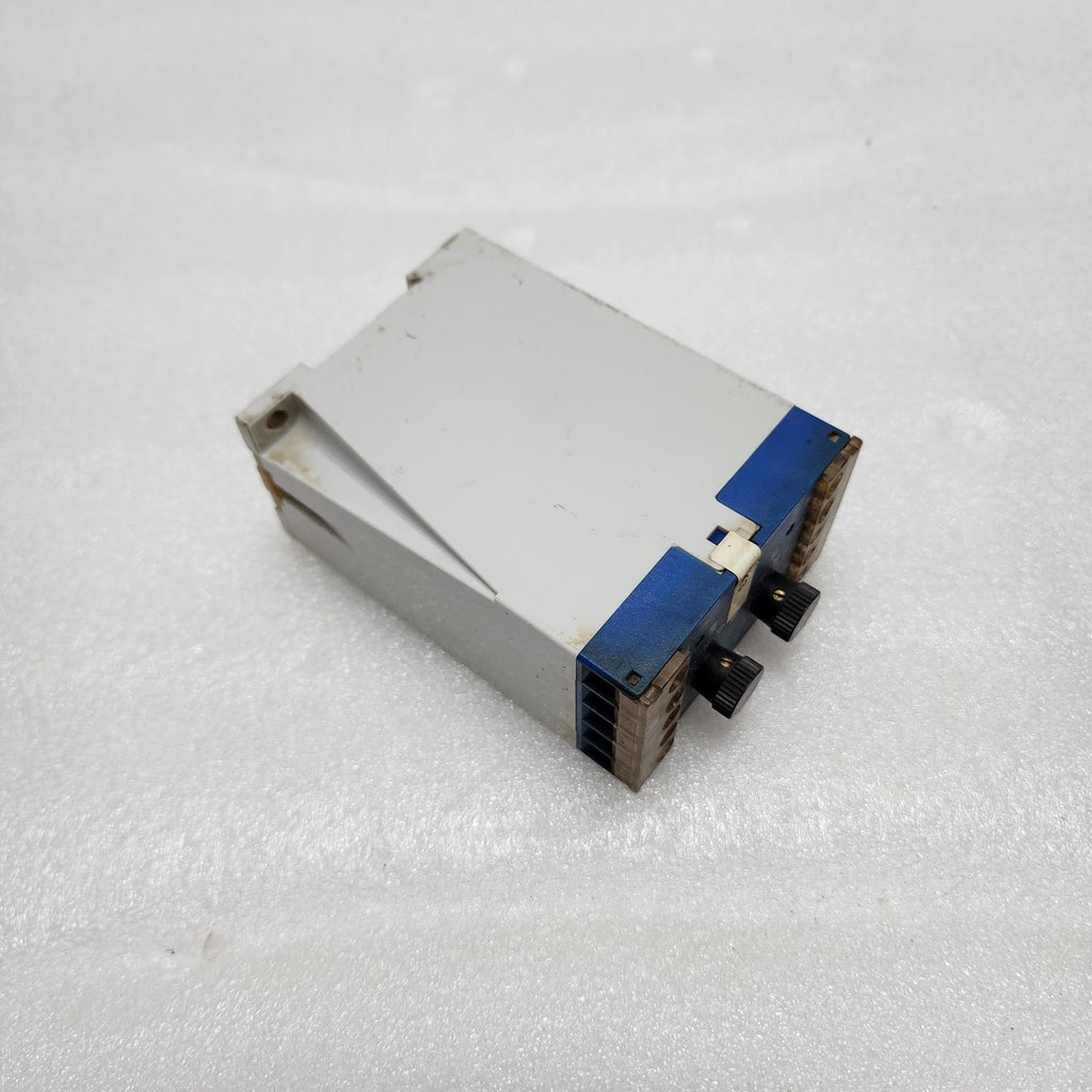 SCHLEICHER SXT12-A CURRENT MEASURING RELAY 18500792 220-240VAC