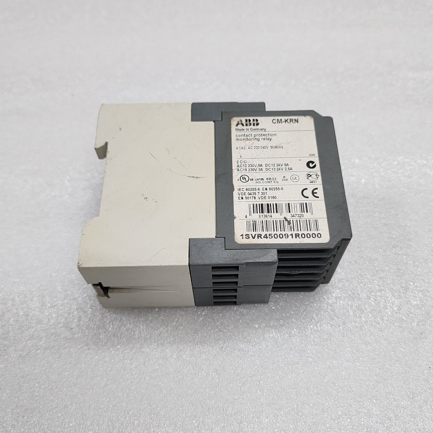 ABB CM-KRN CONTACT PROTECTION MONITORING RELAY 1SVR450091R0000 220-240V