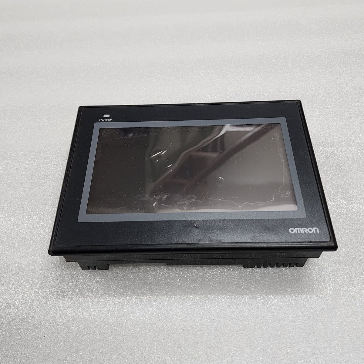 OMRON NB7W-TW01B HMI INTERACTIVE DISPLAY 24V DC